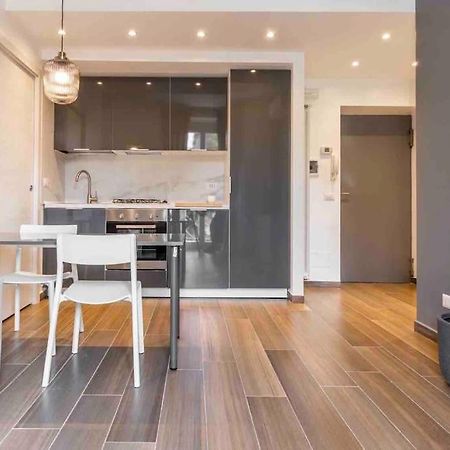 Bellaria House M5 San Siro Milano City Wi-Fi Super Veloce Buitenkant foto